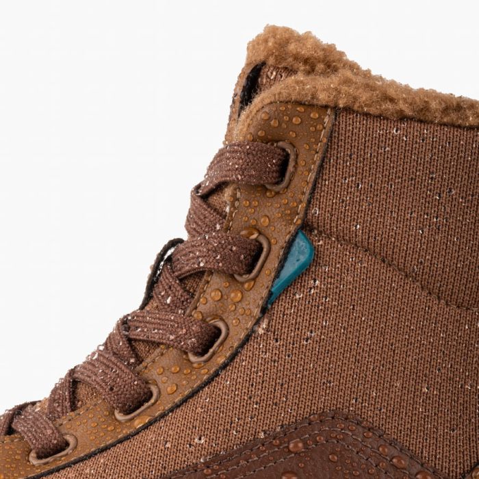 Alta-DarkTeak-Detail-Mid.jpg