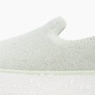 Boardwalk-Lotus-DetailShot-Water-Mid.jpg