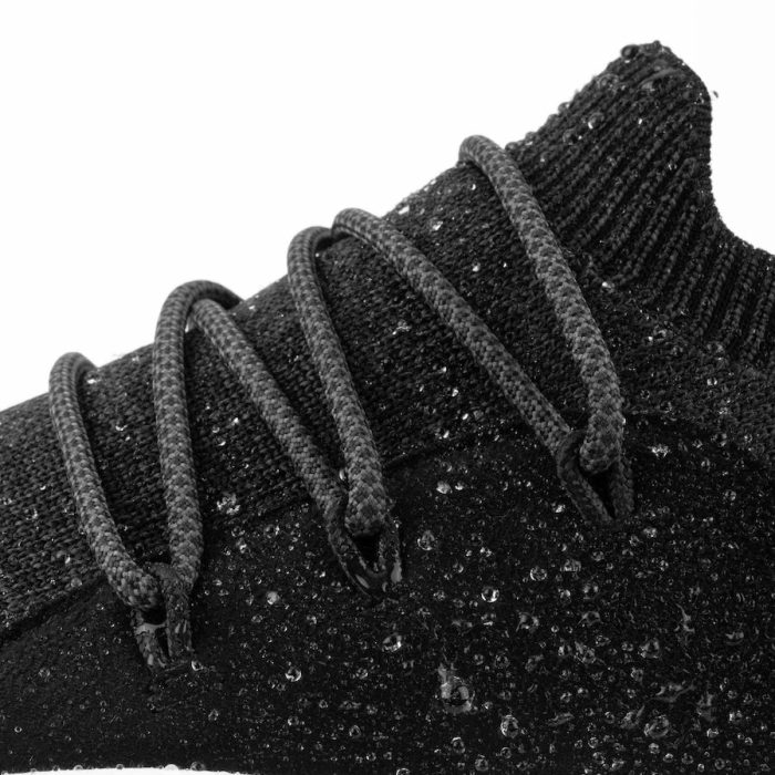 CityscapeClassic-Black-DetailShot-Water-Mid_a2e27ad4-0404-48d6-9073-3cd2a63a2f06.jpg