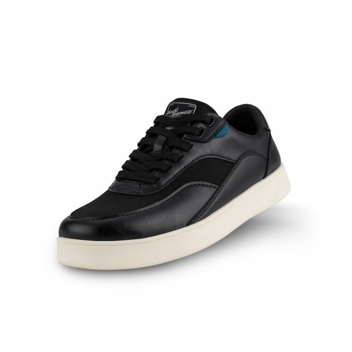 Courtside-Black_Off-White-3_4View-WhiteBG_6f53b5d8-1bb5-430f-a502-b2d2f7134bf6-1.jpg