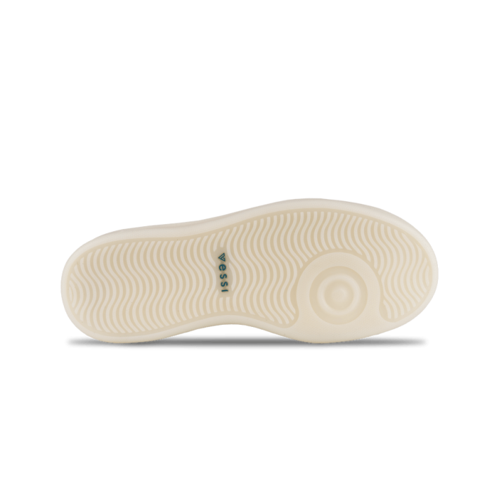 Courtside-Off-White_Chestnut-Sole-WithShadow-1.png