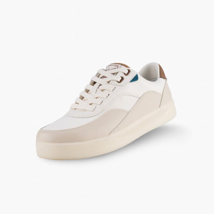 Courtside-OffWhite_Chestnut-3_4View-WhiteBG-1.jpg