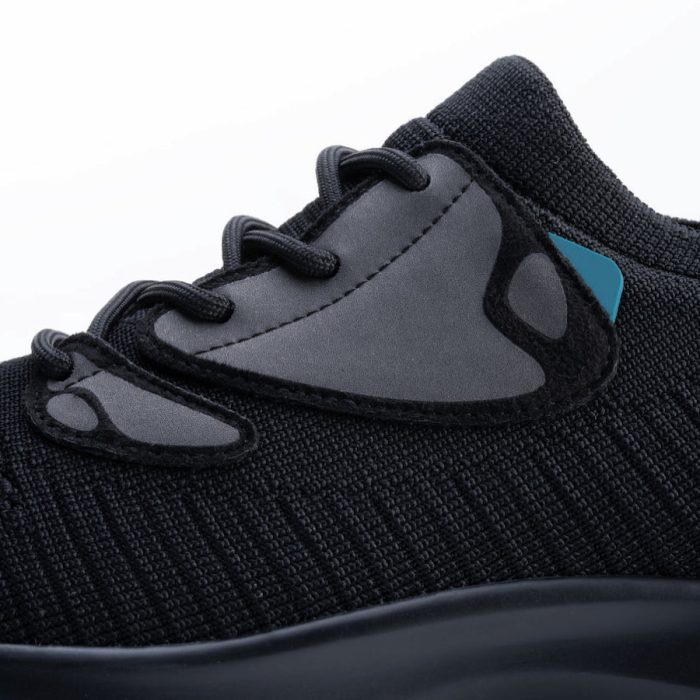 EVMove-OnyxBlackonBlack-DetailShot_89179891-a564-4902-b0f2-7af3284b76de.jpg