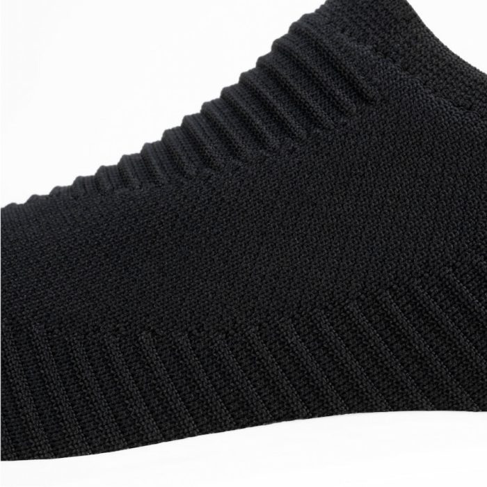EV_Move_SlipOn_Black.jpg