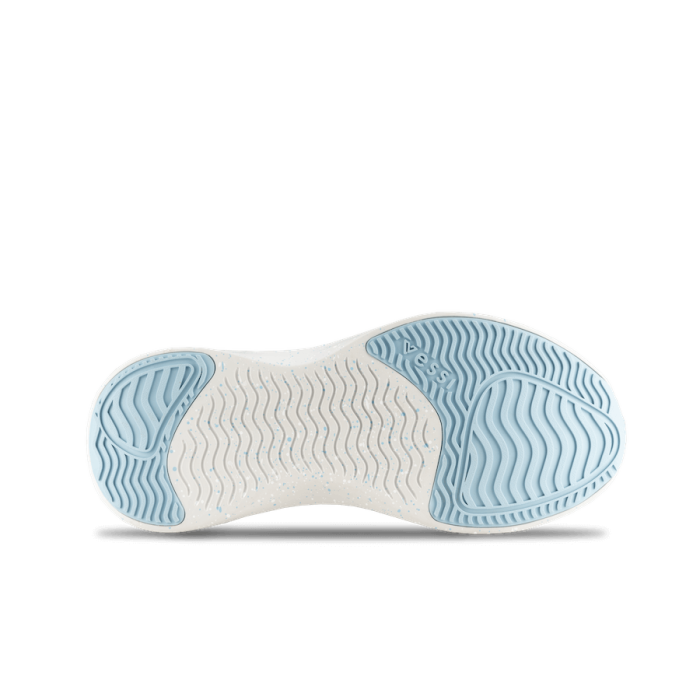 EverydayMove-HorizonCream-Sole-Transparent-WithShadow.png