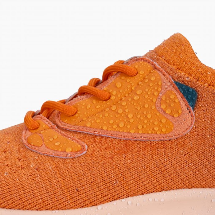 EverydayMove-Sunstone-DetailShot-Mid_35339a60-d15c-4cca-adf3-a6473c51ee99.jpg