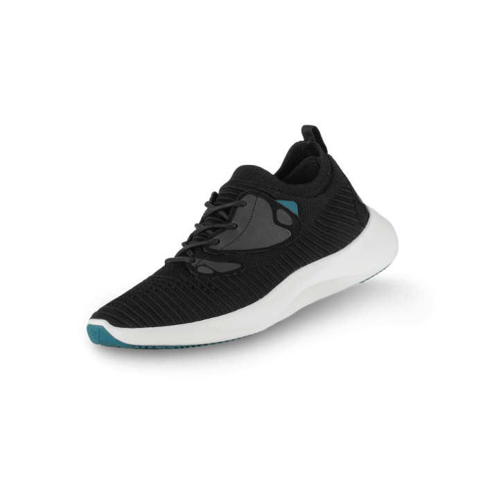 EverydayMoveOnyxBlack-_SideView-Transparent-WithShadow_e35e2c19-733d-4ece-8feb-87397a744644.png
