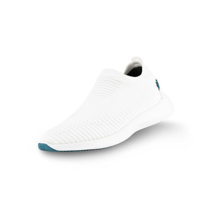EverydayMoveSlipOn-PolarWhite-3_4View-WhiteBG-WithShadow_f4ad09ce-6189-4530-8e71-0be556fa6706.jpg