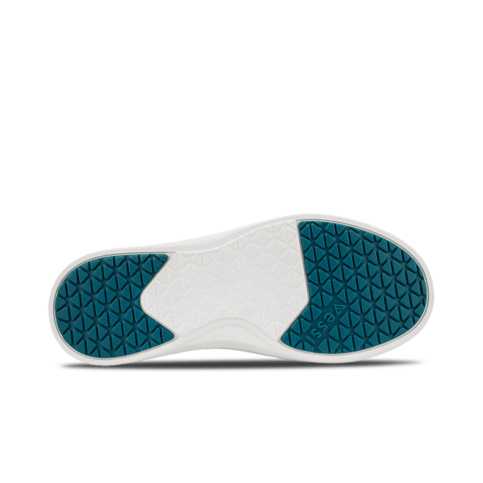 Kid_sWeekendWhiteSole-Transparent-WithShadow-1.png