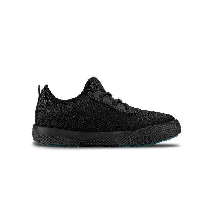 KidsWeekendAsphaltBlackonBlack-SideView-Right-Transparent-WithShadow.png