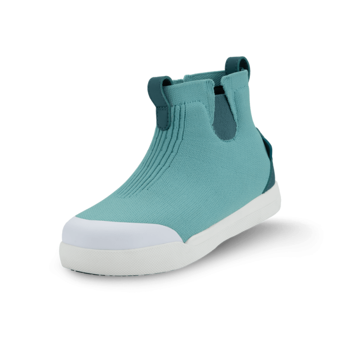 KidsWeekendChelsea-Awe_Mist-3_4View-Transparent-WithShadow.png