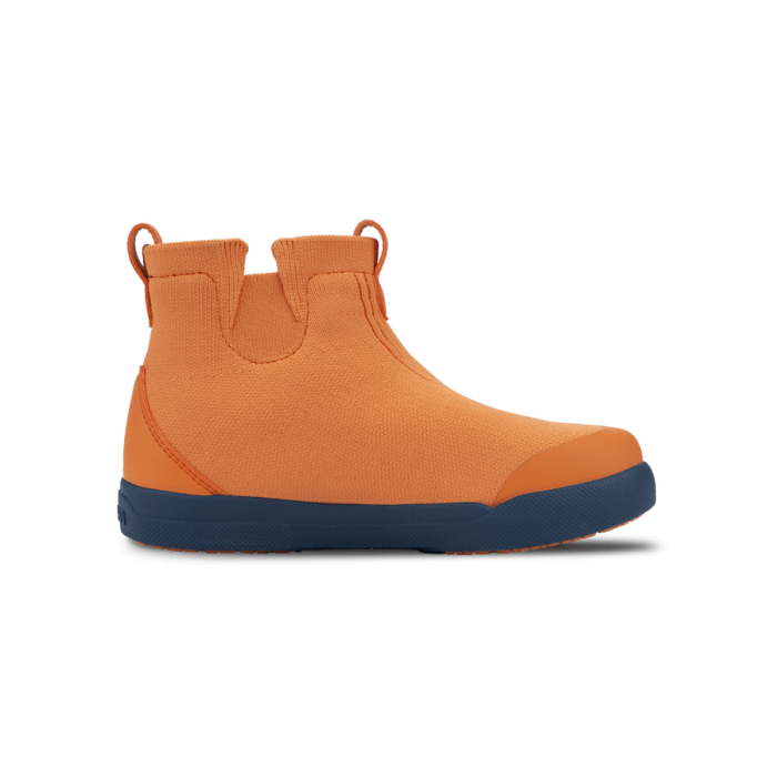 KidsWeekendChelsea-Beam_Twill-RightSideView-Transparent-WithShadow.png