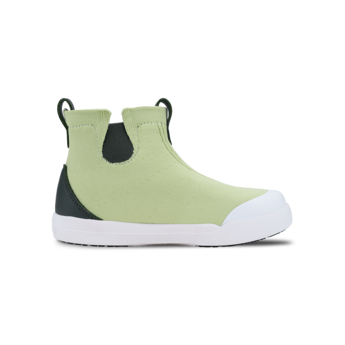 KidsWeekendChelsea-Moxie-RightSideView-Transparent-WithShadow.png