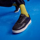 Lifestyle_Courtside_Classic_Black_Offwhite_47205f2a-6505-47ec-87b4-80b94344fb85-1.jpg