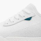 LotusGreen_White-DetailShot-Water-Mid.jpg