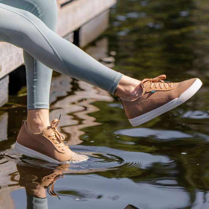 OakBrown-Women.jpg