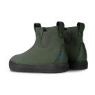 Optimized_WeekendChelseaBoots-SpruceGreenOnBlack-BackShot-Transparent-WithShadow_2fe46c82-569c-441c-8856-64d498288d4f.png