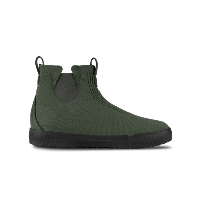 Optimized_WeekendChelseaBoots-SpruceGreenOnBlack-RightSideView-Transparent-WithShadow_0aaeffda-1173-4c0b-b340-57d7903b93e1.png