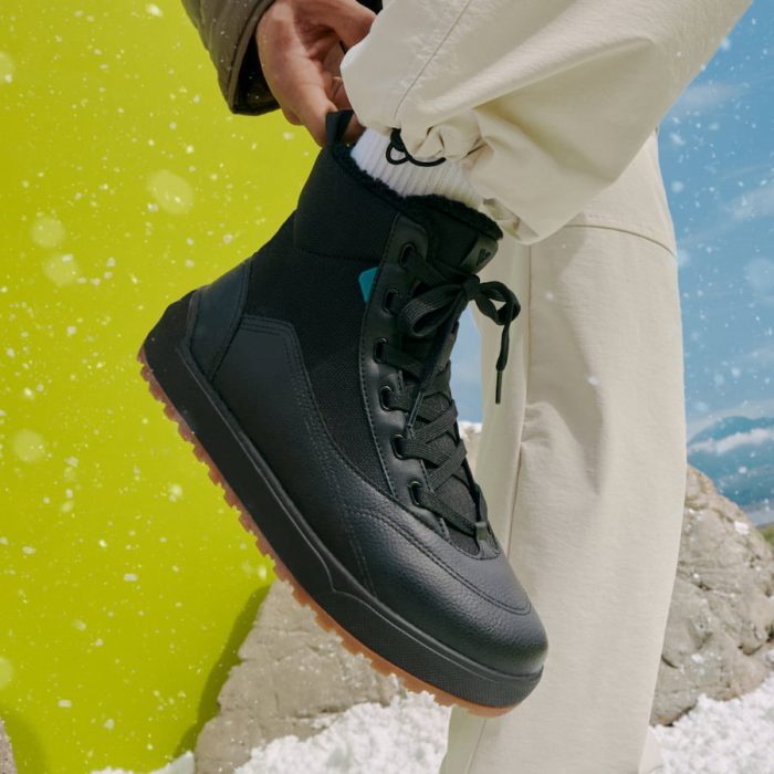 Season4-AltaHighTop2-BlackonGum_e3a19259-db2a-4db6-be0f-1fcb5ec98022.jpg