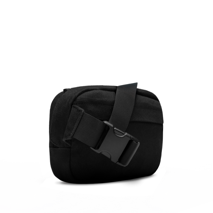 Shoreline2L-Black-Buckle-Transparent.png