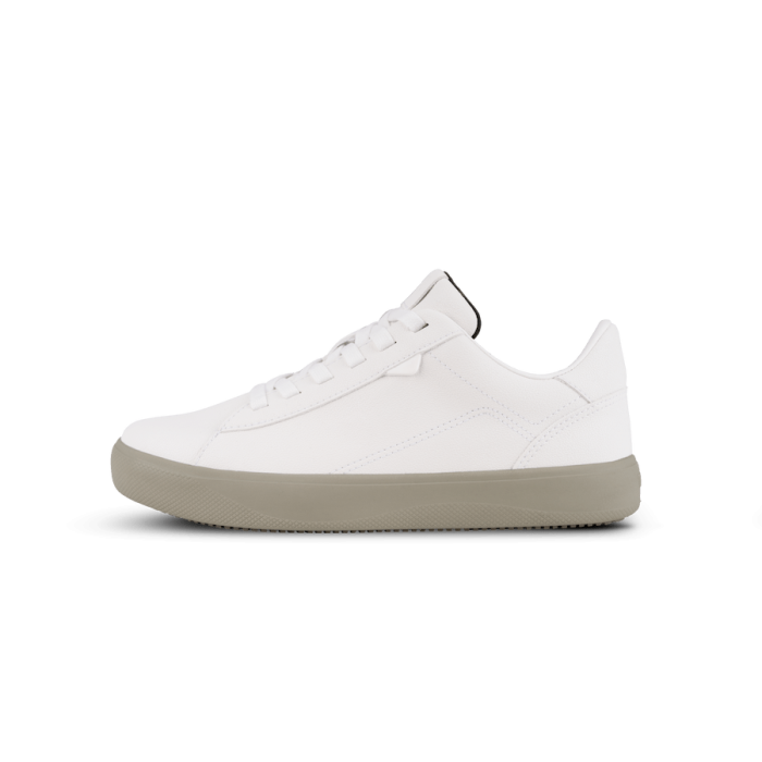 Soho-LightGray_Trail-LeftSideView-Transparent-WithShadow.png