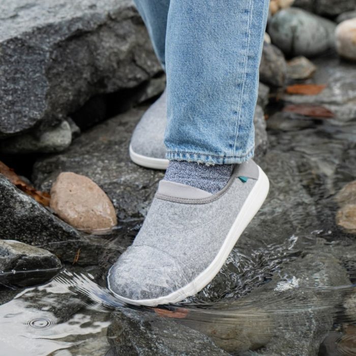 SundaySlipper_Gray_f431c731-4af8-4af4-b735-9786af87f7cc.jpg