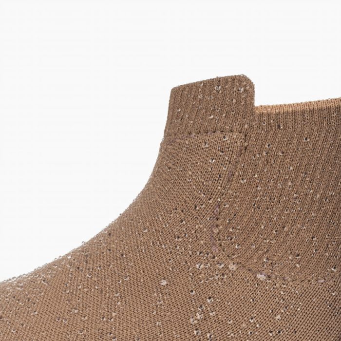 UptownChelsea-Teak-Detail-Mid-PSD.jpg