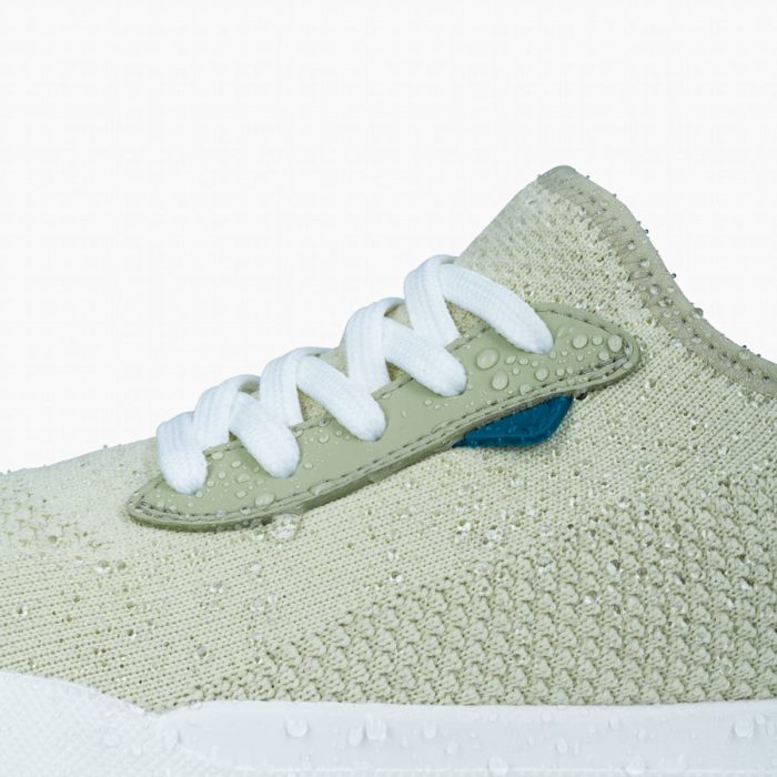 Weekend-LightSage-DetailShot-Mid.jpg