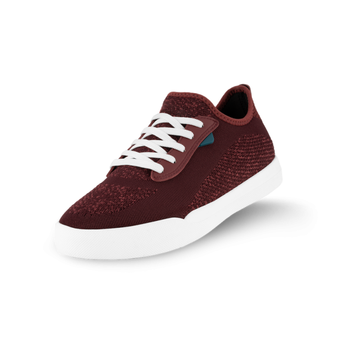Weekend-Mahogony-3_4View-Transparent-WithShadow.png