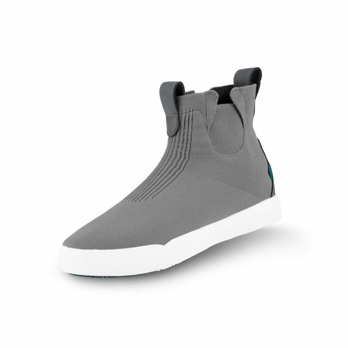 WeekendChelseaBoot-Grey-3_4View-WhiteBG-WithShadow_eb0cd22e-9a19-4b1e-993c-4b5af6154477.jpg