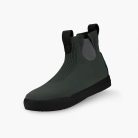 WeekendChelseaBoot-Pine_Black-3_4View-WhiteBG.jpg