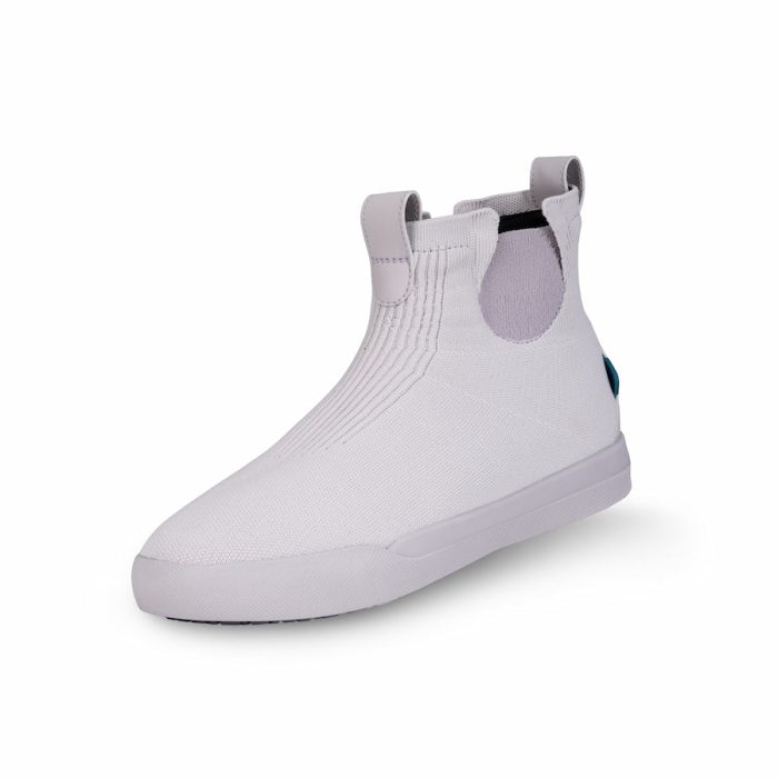WeekendChelseaBoot-Quartzite-3_4View-WhiteBG_5a7c8d7b-53f9-4792-9610-c75418042156.jpg