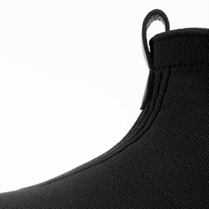 WeekendChelseaBoots-Black-DetailShots-Mid1-1.jpg