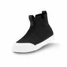 WeekendChelseaKid_sBoots-Black-3_4View-WhiteBG-WithShadow.jpg