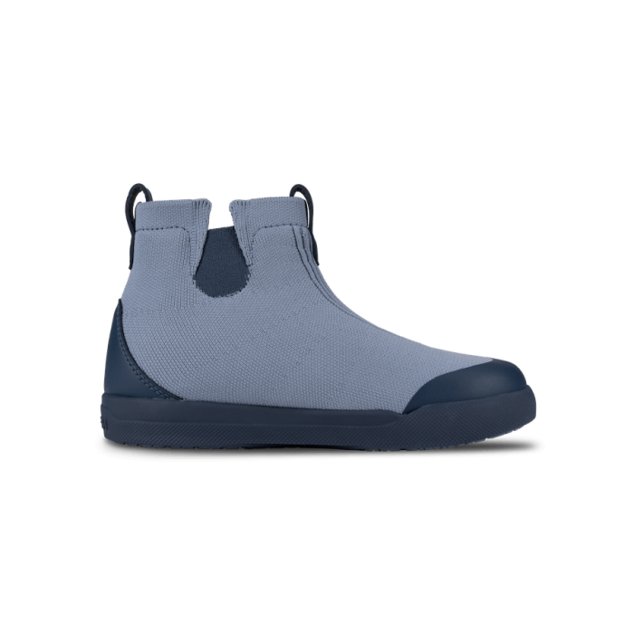 WeekendChelseaKids-Tidal-RightSideView-Transparent-WithShadow.png