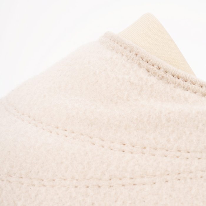 WeekendCozySlipper-Beige-Detail-Mid1_4934552c-ed90-4281-b941-ba550c8e24a9.jpg