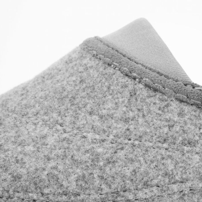 WeekendCozySlipper-Grey-Detail-Mid2.jpg