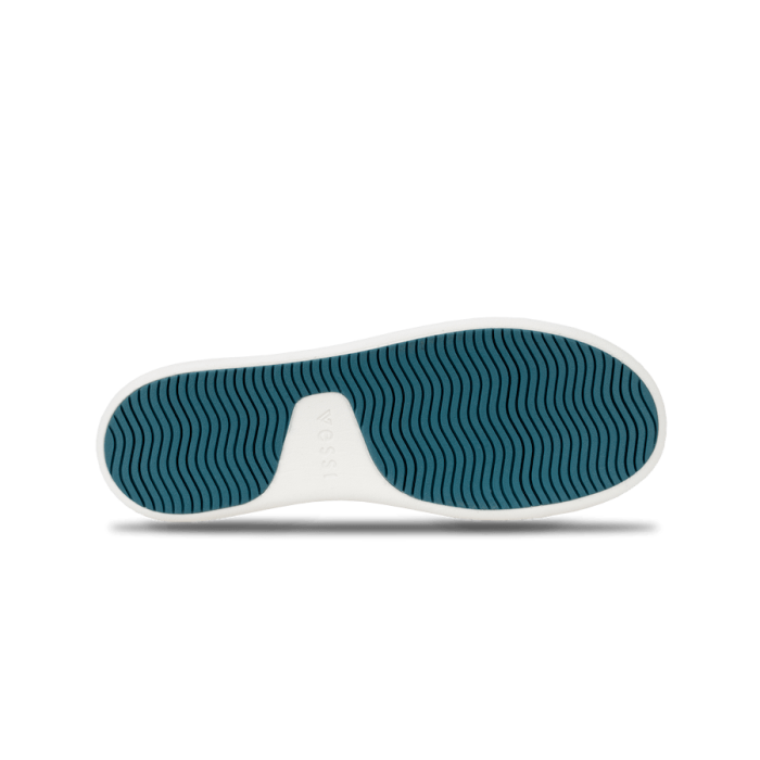 WeekendCozySlipper-WhiteSole-Transparent-WithShadow.png