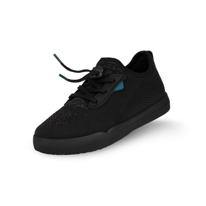 WeekendKids-AsphaltBlackonBlack-3_4View-Transparent-WithShadow.png