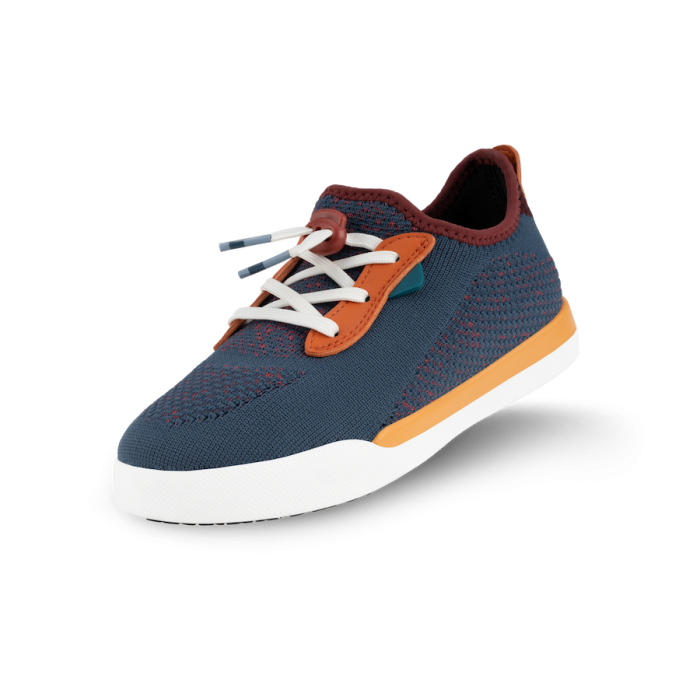 WeekendKids-Twill_Sundance-3_4View-Transparent-WithShadow.png