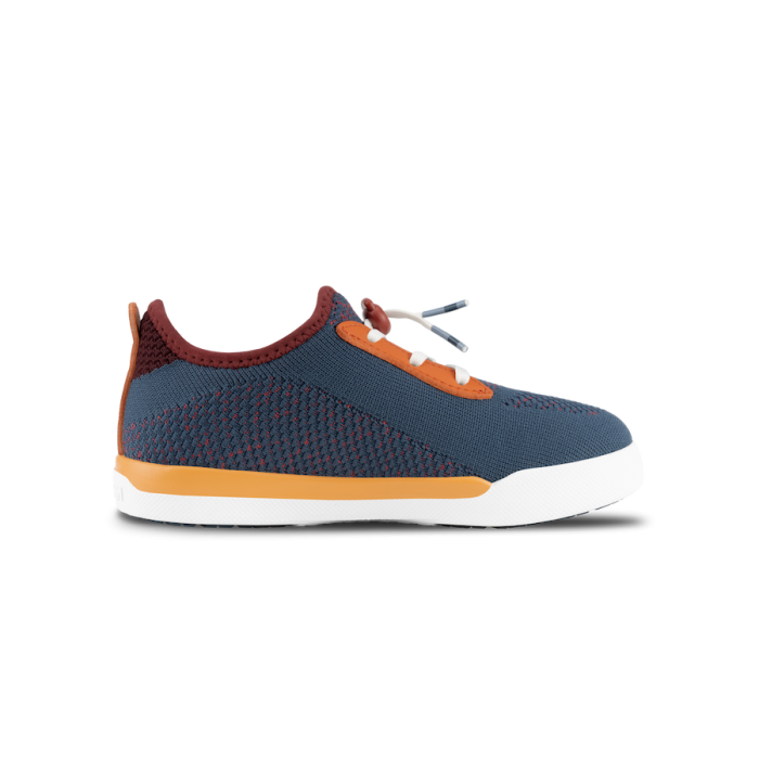 WeekendKids-Twill_Sundance-RightSideView-Transparent-WithShadow.png