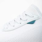 WeekendOnshoreBlue-DetailShot-Mid.jpg