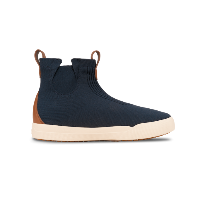 WeekndChelsea-Sea_OffWhite-RightSideView-Transprent-WithShadow_9b0753d1-ba0a-417e-9051-7deac2a756e6.png