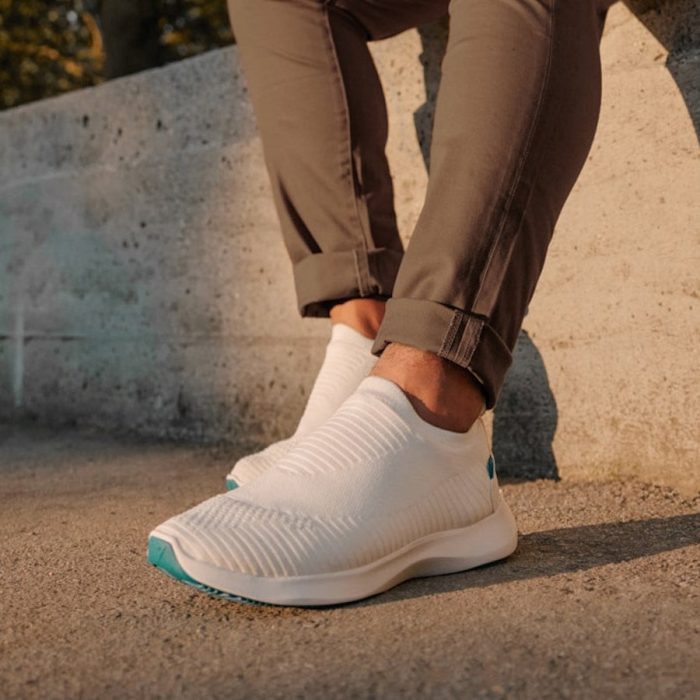 ev-move-slip-on-men_1.jpg