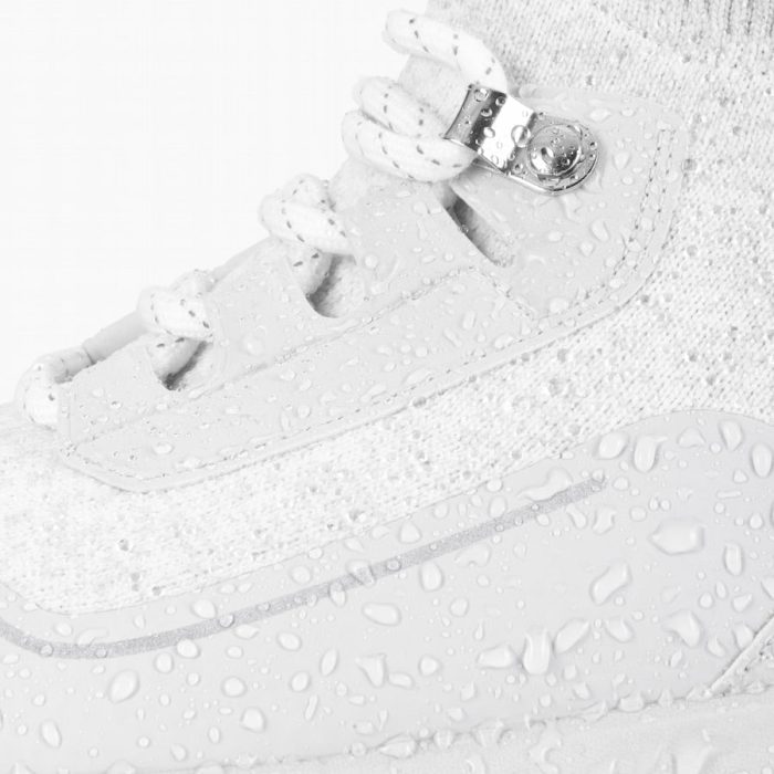 stormburst-frost-white-mid-cage-detail-photo.jpg